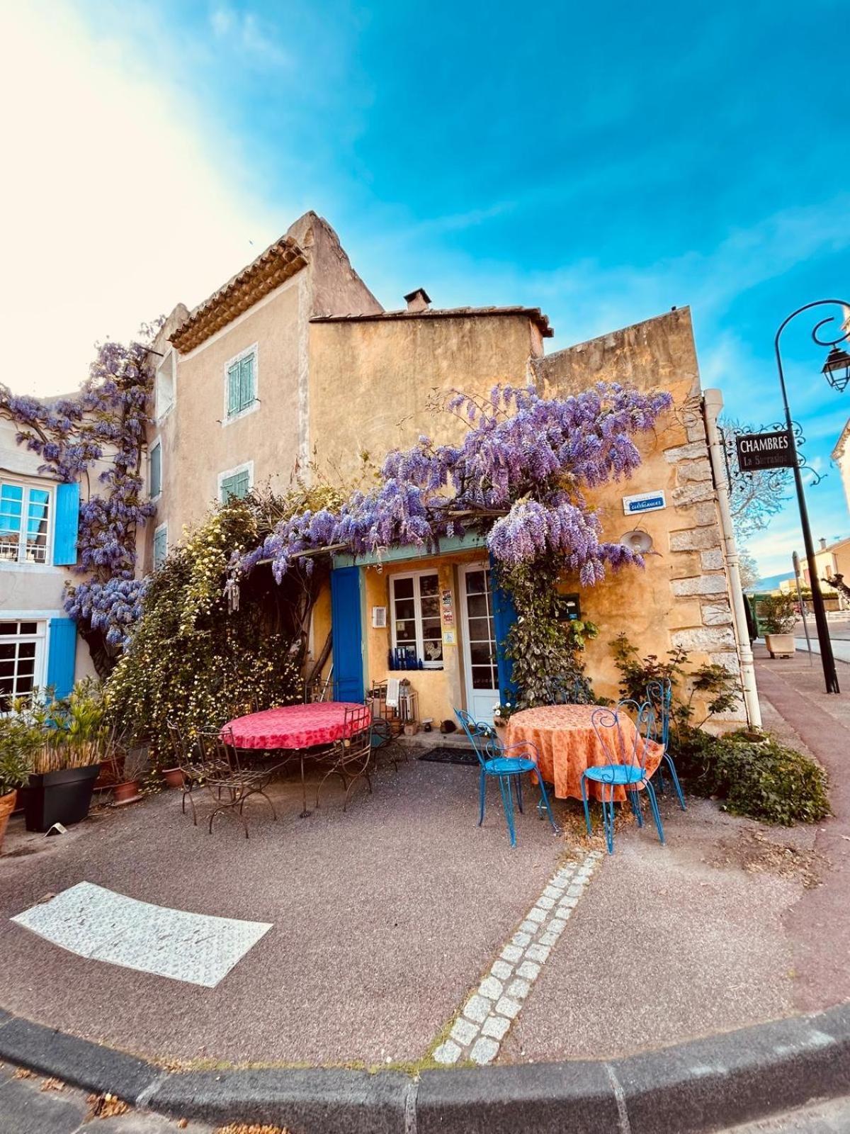La Sarrasine Hotel Villes-sur-Auzon Екстериор снимка